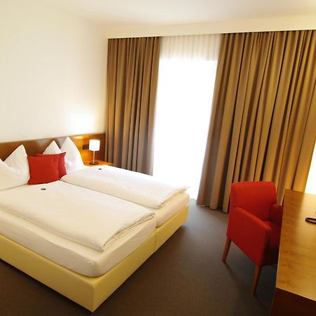 Hotel & Restaurant Christkindlwirt シュタイアー 部屋 写真
